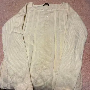 화이트 팔레트 긴팔 니트