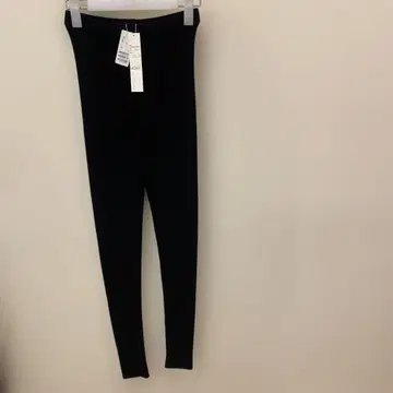 블랙 레깅스 36(36) 사이즈 tomorrowland