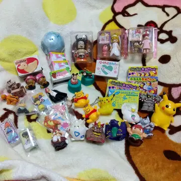 애니메이션 게임 캐릭터 피규어 세트