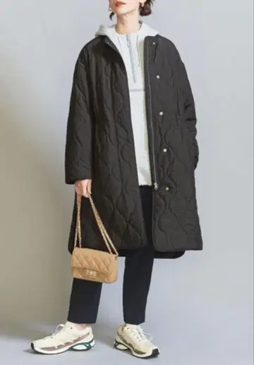 BEAUTY & YOUTH 유나이티드 애로우즈 퀼팅 노카라 코트