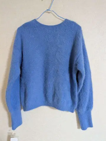 미사용 새상품 C'EST MOIJEU 폭스 니트