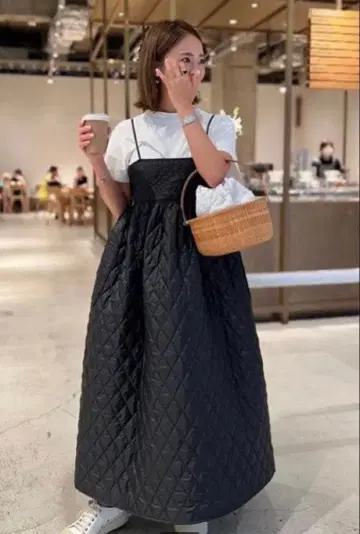 Rosy Monster 해피 모티브 퀼팅 원피스