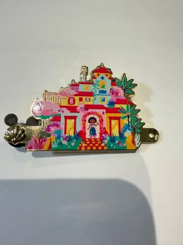 홍콩 디즈니랜드 20주년 퍼레이드 프렌드 스틱 핀 배지