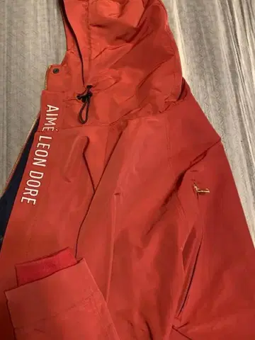 에임 레온 도르 후드 부착 나일론 자켓