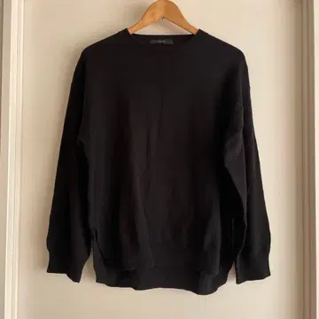 FLORENT 플로렌트 블랙 니트 스웨터 긴팔