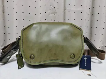 미사용품 에르고포크 06-OVL 왁싱 가죽 숄더백