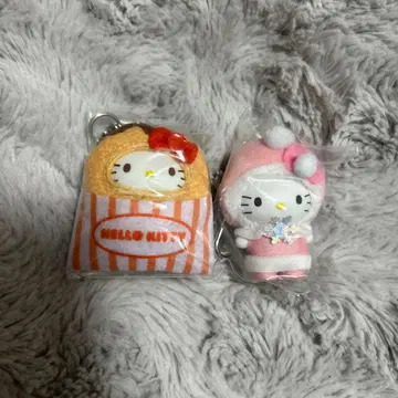 키티 치비토모 2점