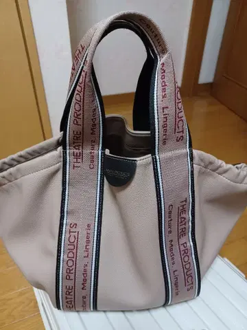 THEATRE PRODUCTS 베이지 토트백