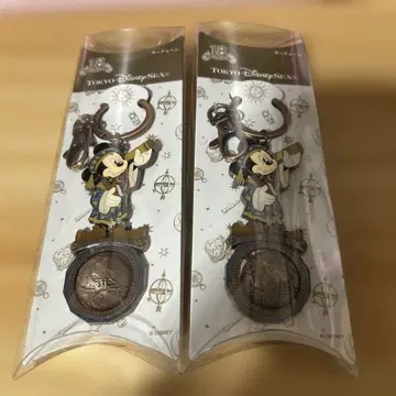 도쿄디즈니씨 18주년 기념 미키마우스 키링