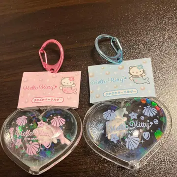 [새상품] 헬로키티 둥둥 키링 하트형 머메이드 키티 2종류