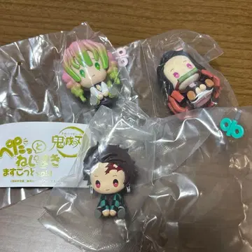 페타토 나사마키스코토 [ 탄지로, 네즈코, 미츠리 ]