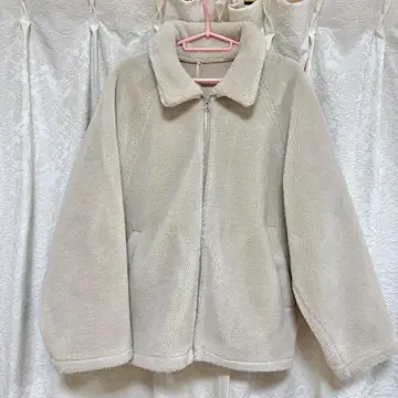 [ 새상품급 ] SENSE OF PLACE 보아 코트