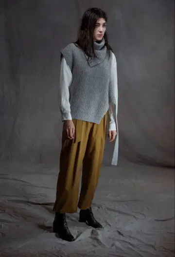 사야카 데이비스 니트 베스트 오라리 사카이