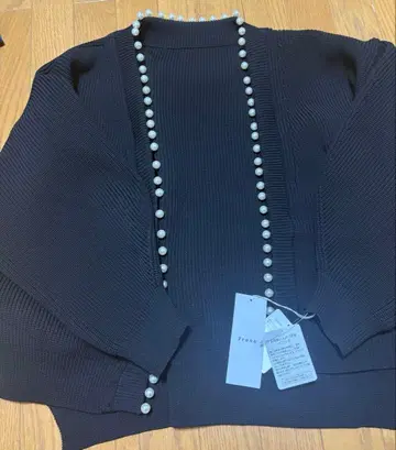 Frene 펄 니트 가디건 블랙