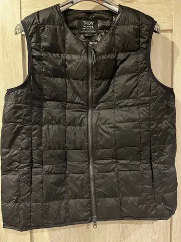 TAION 블랙 퀼팅 베스트