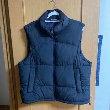 [ ZARA ] 다운 베스트 L (블랙)