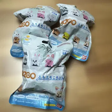 빗쿠라타마고 SKZOO 후로후치 코로링 3개 세트