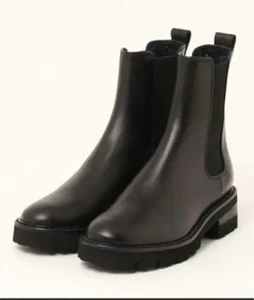 마가렛호웰 탱크 밑창 부츠 22cm 블랙