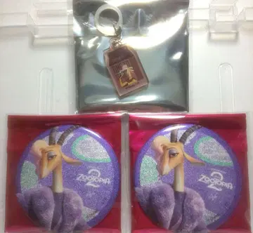 주토피아2 가젤 빅 홀로그램 캔뱃지 오마이카페