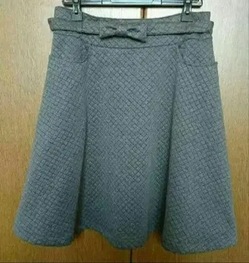 갤러리 비스콘티 스커트