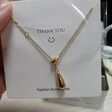 골드 드롭형 펜던트 목걸이 알레르기 대응