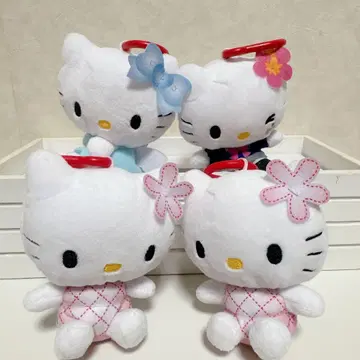 헬로키티 카라비너 포함 마스코트 4개