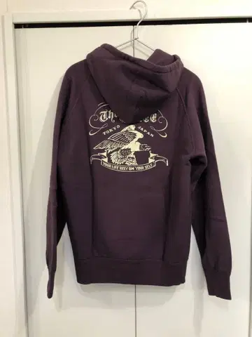 한정판 가격 인하! The Callee 퍼플 후드 부착 후드티 칼리