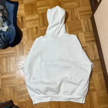 1975 TOKYO 화이트 후드 부착 후드티