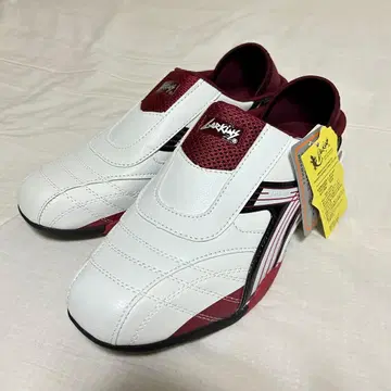 [ LARKINS ] 스니커즈/슬립온 26.5