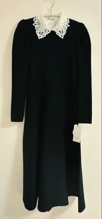 SNIDEL 블랙 니트 원피스 레이스 옷깃