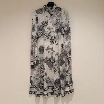 LEONARD 꽃무늬 무릎 기장 원피스 긴팔