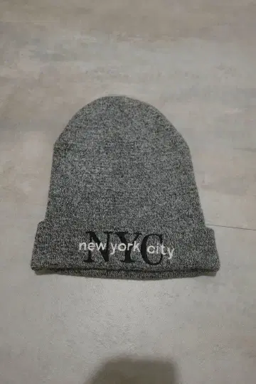 NYC 니트 모자 그레이