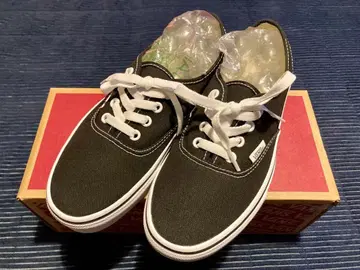 [ 새상품 미사용 ] Vans 오센틱 블랙 US 규격 24cm 박스 있음