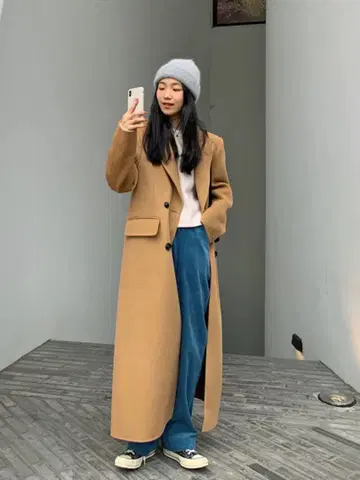 카멜색 롱 코트