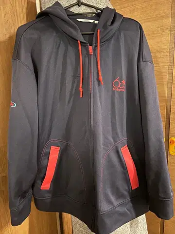 Yakult ONWARD 풀 집업 후드티 LL 네이비/레드