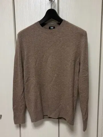 유니클로 캐시미어 100 스웨터