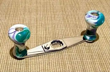 앰버서더 사이먼 핸들