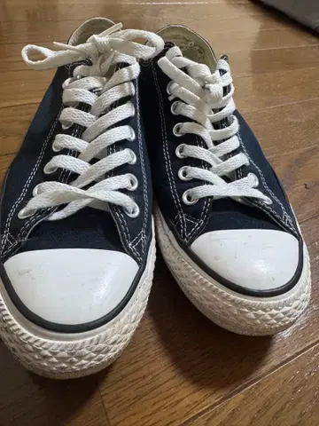 Converse 블랙 로우컷 스니커즈