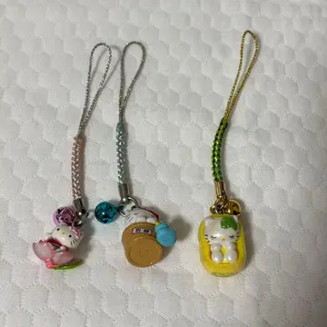 지역 한정 키티 스트랩 3종 세트