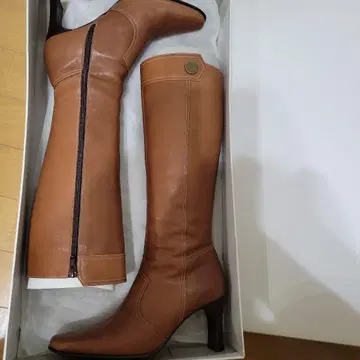 브라운 가죽 브라운 계열 힐 롱 부츠 23.5cm