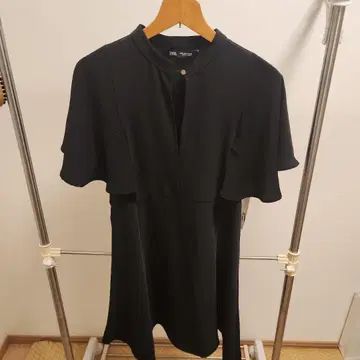 ZARA 블랙 원피스 반팔