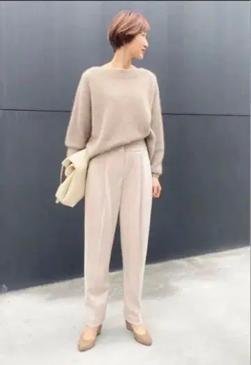 Theory 오버 사이즈 라쿤 니트 베이지 S