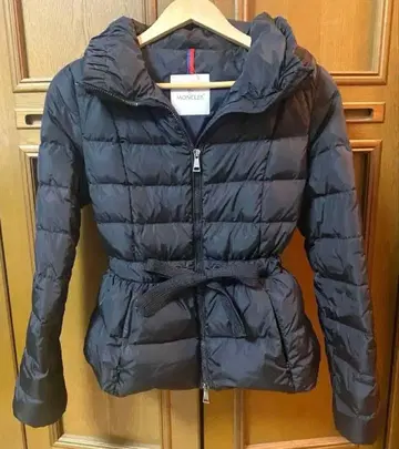 MONCLER AVOCETTE 블랙 다운 자켓 리본 사이즈 0