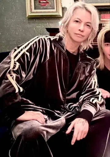 미사용 새상품 Share Spirit 벨로아 저리 셋업 hyde 착용