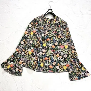 호러 바큐이 꽃무늬 블라우스 프릴 리본 핀턱 멀티 컬러 올 패턴