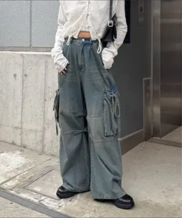 [새상품] Kastane 카고 데님 팬츠