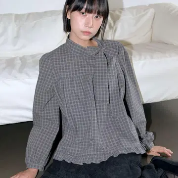 une mansion 가을 체크 리본 타이 블라우스