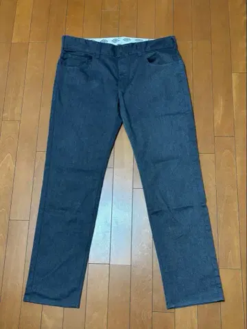 Dickies 다크 그레이 팬츠 지퍼 플라이