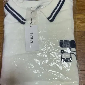 EVRIS 원 포인트 폴로 니트탑