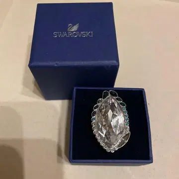 Swarovski 마키스컷 반지